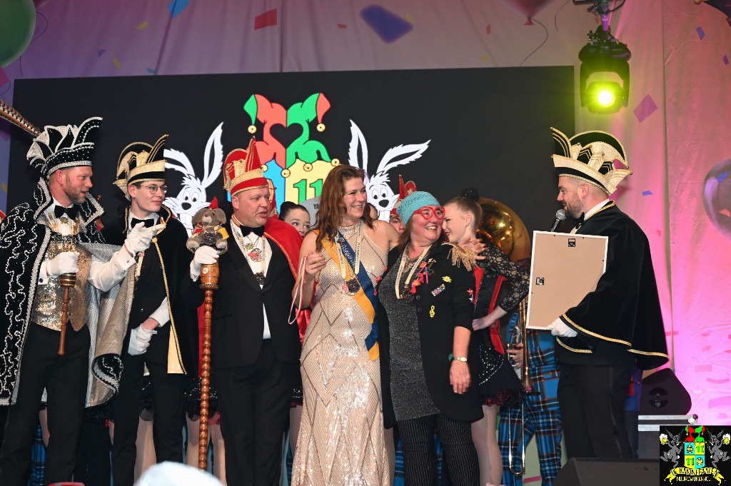 ../Images/Senioren carnaval 2024 253.jpg